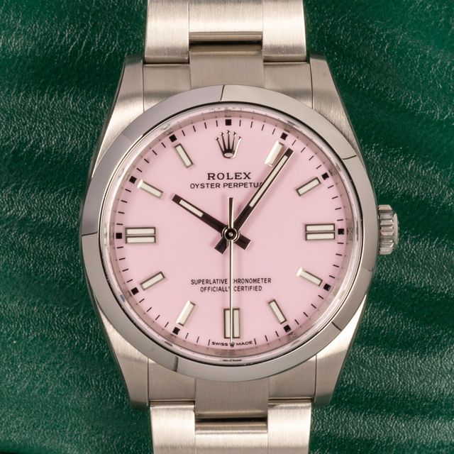 Rolex Oyster Perpetual 126000 Image 6